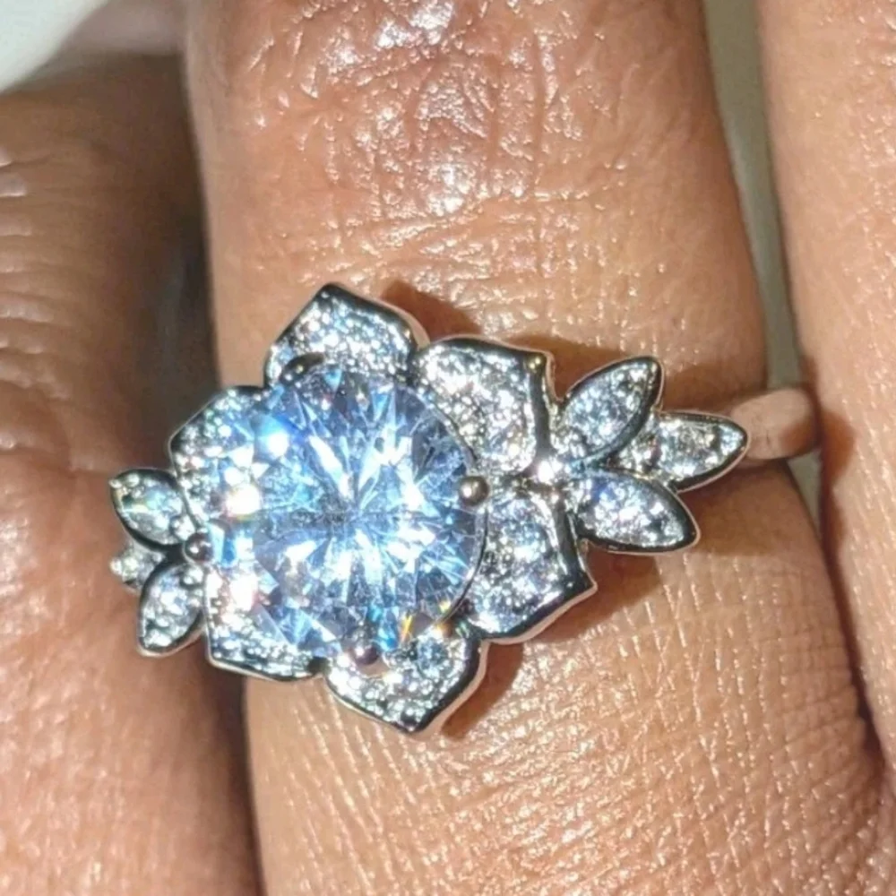 High Quality Flower/Leaf Real Moissanite Engagement Ring 925 Sterling Silver Sz6